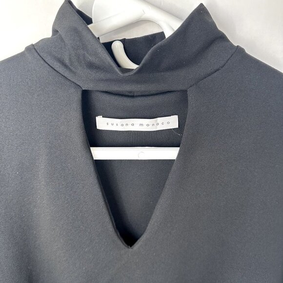 Susana Monaco Womens Mock Neck V-Neck Cut Out Long Flare Sleeve Top Size M Black - Picture 3 of 9